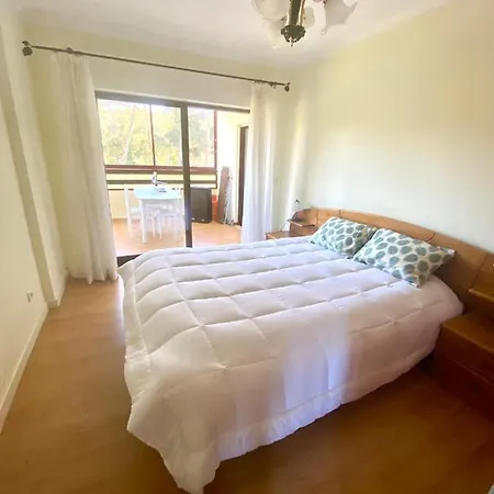 Joao De Caparica * קוסטה דה קפאריקה