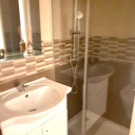 Joao De Caparica * קוסטה דה קפאריקה